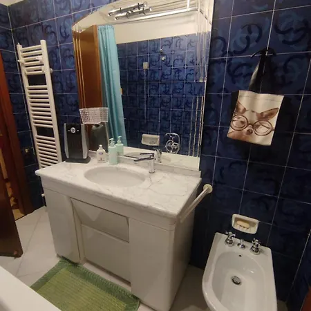 Guest house La Jolie *